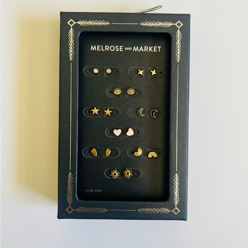 NIB Melrose and Market Gold Tone Earring Collection🎁❤️